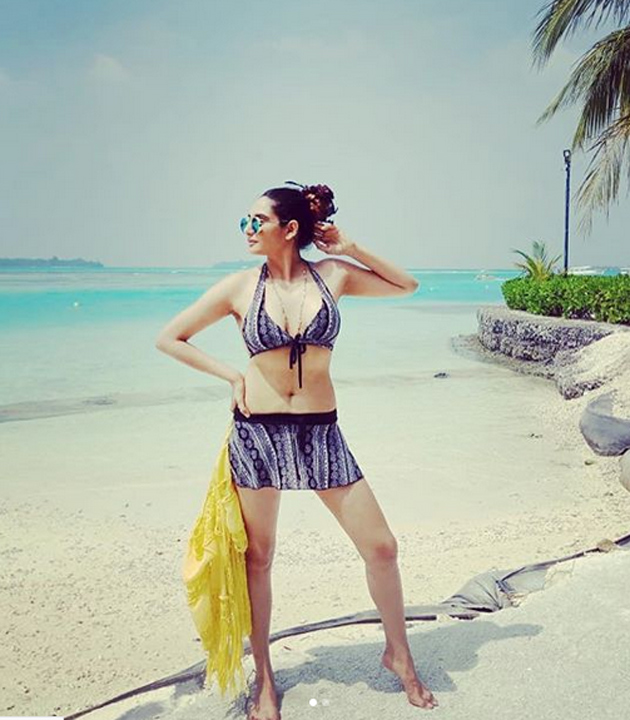 Ragini Dwivedi Instagram Pics
